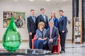 Enjoy the full soundcloud experience in the app. A Legnagyobb Kincs Family Magazin