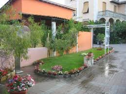 Il camping mette a vostra disposizione appartamenti, monolocali e bilocali che possono ospitare da 4 a 6 persone, tutti arredati in stile moderno e dotati di ogni comfort. Camping Rosa Picture Of Camping Rosa San Bartolomeo Al Mare Tripadvisor