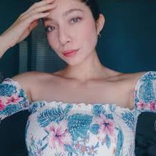 ✝ Kate Arias (@KateArias)