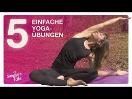 Lass deine seele in der natur baumeln, finde ganz in ruhe zu dir selbst und schöpfe kraft. 5 Einfache Yoga Ubungen Fur Anfanger Im Alltag Youtube