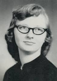 Bonnie Harrah's Instagram, Twitter & Facebook