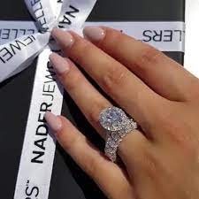 Engagement Rings Gallery Thecaratclub On Instagram Engagement Rings Beautiful Wedding Rings Diamond Rings