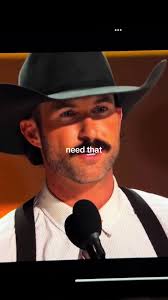 Riley Green Wins Three Cma Awards