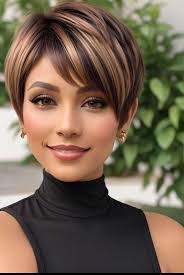 Paula Anselmo's Instagram, Twitter & Facebook