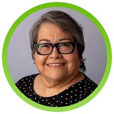 Angie Cuellar's Instagram, Twitter & Facebook