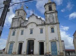 It is a port for coastal shipping, and its industries include sugar milling and distilling. Centro Historico Sao Cristovao Foto De Cidades Historicas De Sao Cristovao E Laranjeiras Aracaju Tripadvisor
