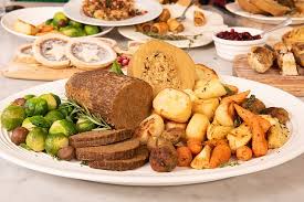 There are no holidays without delicious meals typical of this or that country. How The British Christmas Dinner Has Changed Over The Century Daily Mail Online