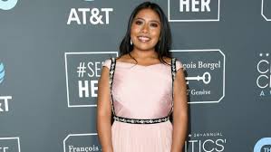 En el año 1 después de roma, yalitza aparicio se ha convertido en un símbolo, aunque esa afirmación categórica y algo trillada la ruborice. Fur Hauptdarstellerin Yalitza Aparicio War Roma Die Allererste Filmrolle