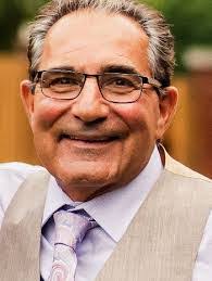 Dede Paul's Instagram, Twitter & Facebook