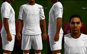 Teixeira began his career with vasco da gama, making his debut for the senior team at the age of 18, before moving to shakhtar donetsk in november 2009. Pes 2013 Alex Teixeira Face Tattoo Kazemario Evolution