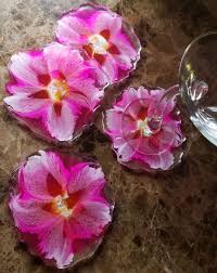 Cathii Lapierre Art Is Creating Fun Resin Tutorials Various Flower Techniques Patreon Diy Resin Crafts Resin Painting Epoxy Resin Crafts