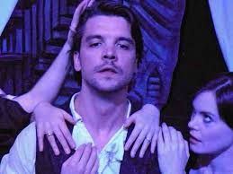 Interview with Andrew Lee Potts for Dracula