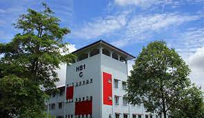 Cimb niaga terus berinovasi memberikan penawaran kemudahan bertransaksi untuk para nasabahnya yaitu adanya layanan perbankan dengan mesin atm serta layanan terbaik lainnya. Multimedia University Accommodation