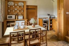 The median household income is listed as $103,083. Holiday At East Banqueting House In Chipping Campden Gloucestershire The Landmark Trust