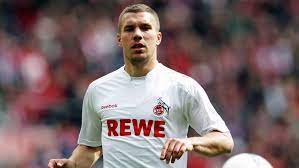 #lukas podolski #why the gladiator music though? Bundesliga Lukas Podolski I Dream Of Wearing Cologne Shirt Again