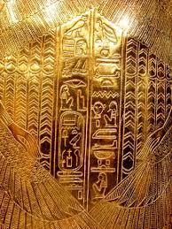 Pin By Jennifer Stenhouse On Gold Ancient Egypt Egyptian Artifacts Egypt Art