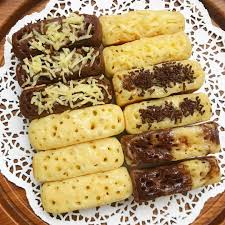 Ada roti donat hingga terang bulan yang bisa langsung dibuat sendiri. Cara Membuat Kue Pukis Empuk Dan Mengembang