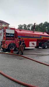 Maybe you would like to learn more about one of these? Kereta Kalu Cuci Kat Balai Bomba Dan Penyelamat Skudai Facebook
