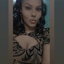 Miami Tip never really got to see Keyara from the back, so when she watches  her scene with her this week she is stunned. "WAIT. Do you see all that  a--???" 😛