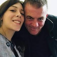 Era una domenica d'ottobre, giocavamo tranquilli e spensierati con i miei  fratellini. Avevo solo 8 anni, ma non sapevo ancora di averli per sempre,  giocavo con la spensieratezza di un bambino. A