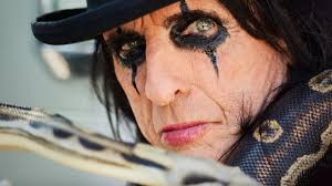 Alice Cooper Reuni Dengan Formasi Asli Band Setelah 51 Tahun Melalui Album  “The Revenge of Alice Cooper”
