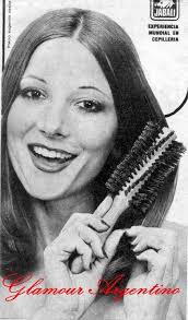 Fue modelo, arrasó durante 20 años y ahora cría mariposas: la imparable  vida de Angelika Perrone