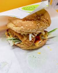 If you like you can also add in ketchup and cheese slices. å¢žæ±Ÿæœ€å¥½åƒçš„ Ramly Burger My Eat Kaki