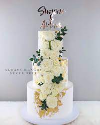 3 Tier White Wedding Cake With Edible Gold Leaf Pink Gold Wedding Cake Gold Wedding Cake Wedding Cake Gold Leaf