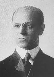 Clark Sutherland's Instagram, Twitter & Facebook