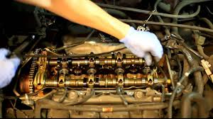 I have a 2001 toyota corolla le and i have removed the cams, intake, exhaust manifolds. 1998 2008 Toyota Corolla Valve Cover Gasket Remove And Install Youtube