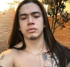 O pai do humorista whindersson nunes surpreendeu com um texto desesperador após nascimento prematuro do neto, após 22 semanas. Whindersson Nunes Revela Quero Ser Pai Logo Estrelando