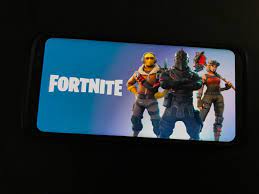 Fortnite es uno de los juegos más exitosos del 2018, y su versión para android no hace sino acrecentar el seguimiento masivo del juego en todo el mundo. Fortnite Mod Apk For Unsupported Devices