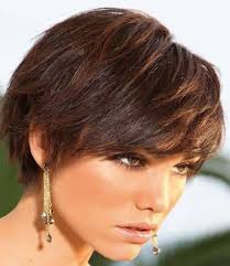 frisuren fur damen frisuren stil haar kurze und lange frisuren haarschnitt fur dickes haar frisur dicke haare haarschnitt kurz