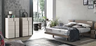 L'arredamento moderno pone l'accento su aspetti quali la praticità e l'essenzialità, oltre che l'ottimizzazione degli spazi. Camere Da Letto E Matrimoniali Padova Baldoin Mobili