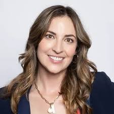 Elisa Gallagher's Instagram, Twitter & Facebook