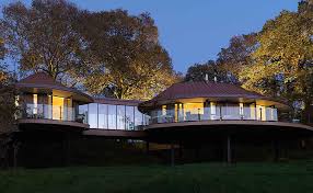 Zoella manning the aluminum doors of her new conservatory. How To Have A Zoella Inspired Treehouse Weekend Blue Forest