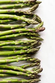 Preheat an oven to 425 degrees f (220 degrees c). Quick And Easy Steamed Asparagus Garnish Glaze