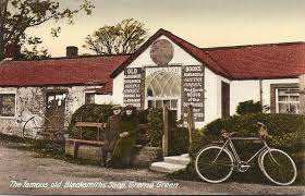 Such A Romantic Picture Of A Couple Enjoying The Sunshine Outside The Famous Blacksmiths Shop Romantic Pictures Gretna Green Blacksmith Shop