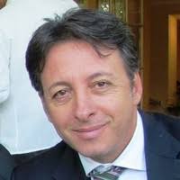 1200+ perfiles de «Simon»