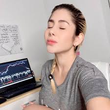 Mariana Amira (@mariana_amira8) • Instagram photos and videos