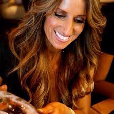 Jayne Biggs's Instagram, Twitter & Facebook