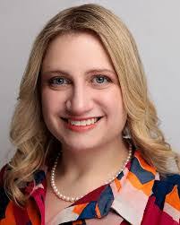 Brooke Pratt's Instagram, Twitter & Facebook