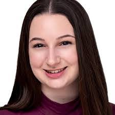 Carla Pappas's Instagram, Twitter & Facebook