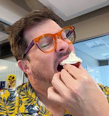 Matthew R. Cavalier-Sargent (@momentswmatthew) • Instagram photos and videos