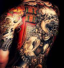 Looked down upon for centuries and rarely discussed in social circles, people with tattoos are outcasts in this country, banned from most public spaces such as beaches, bathhouses, and even gyms. The Exceptional Art Of Japanese Tattooing Viewkick