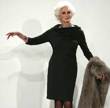 This was worn by carmen dell'orefice at the rosestudio' guo pei high class fashion show 2010 during the china fashion week, on 6 november 2009. Alterwerden Rentner Sind Trender Sie Wollen Alles Haben Welt