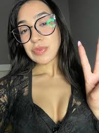 Lola is 1.69 miles from you 📍 👤 Lola sent you a friend request