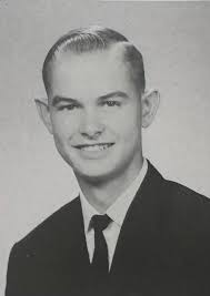 Here's the obituary for my dad, Lynn Sexton, who graduated from  Friendsville Academy in 1951.