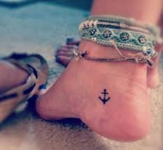 Feb 02, 2021 · foot tattoos watercolor flower on foot rose tattoo on foot roman numeric tattoo on foot butterfly tattoo on foot dragon tattoo on foot jellyfish tattoo heartline tattoo on foot octopus tattoo quotes tattoo on foot flower design tattoo on foot feather tattoo design on foot mountain tattoo 100 Cute And Small Foot Tattoos With Pictures