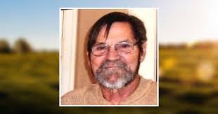 Glen Roper's Instagram, Twitter & Facebook